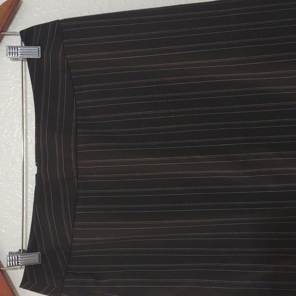 SLIGHTLY USED ANN TAYLOR SIZE 4 COLOR BROWN AND WHITE AND ORANGE - Picture 2 of 10